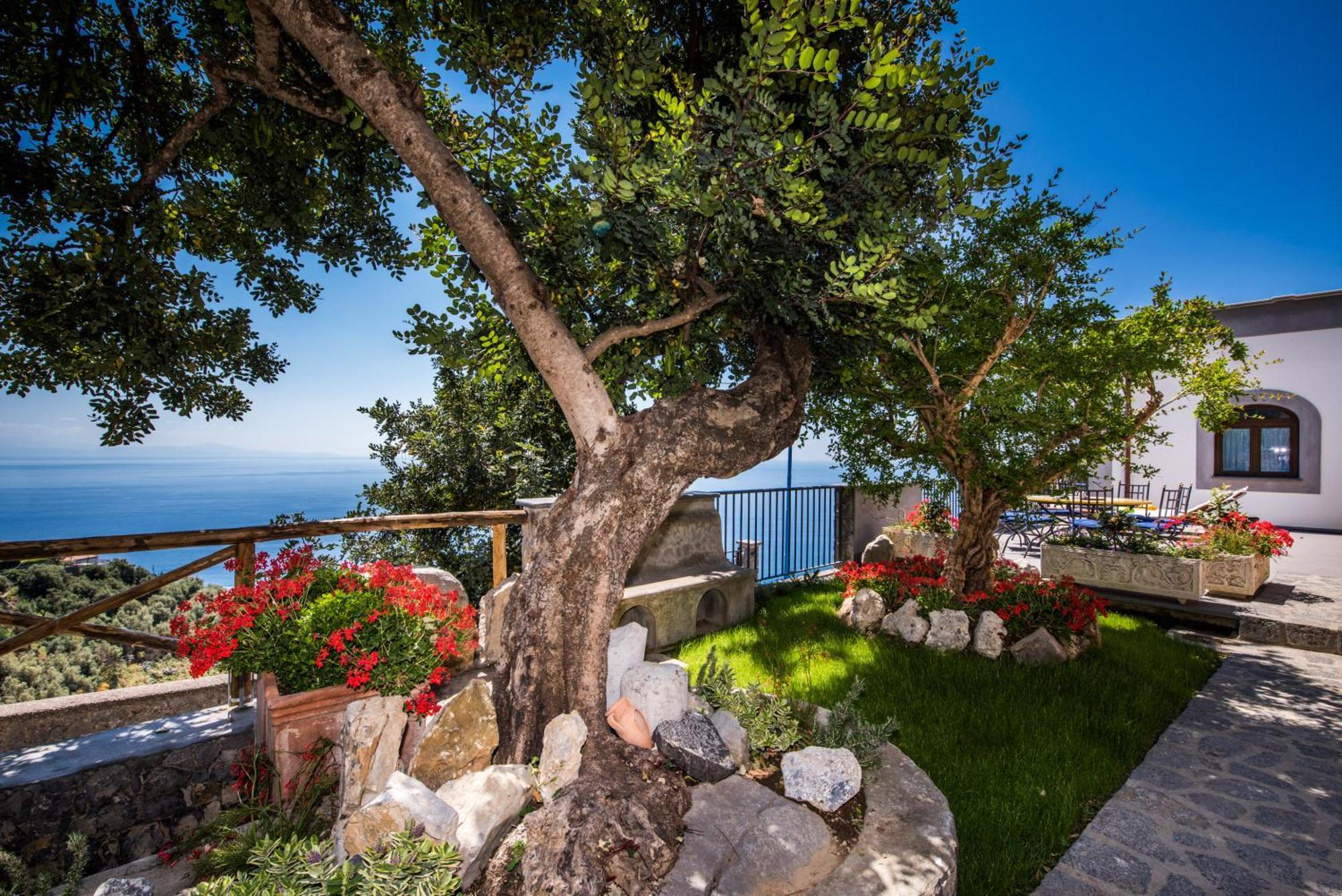 Le Contrade By Sosore Holiday Homes -Amalfi Coast 푸로레 외부 사진